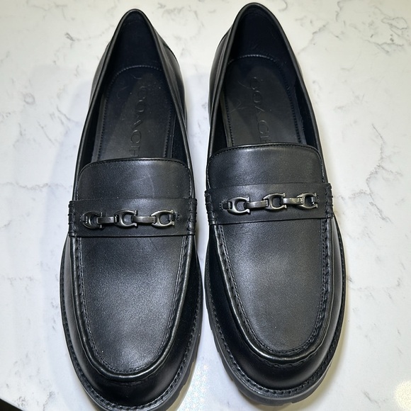 Authentic Coach Men’s Brooks Loafers - Picture 3 of 4
